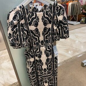 Antonio Melani puff midi backless dress